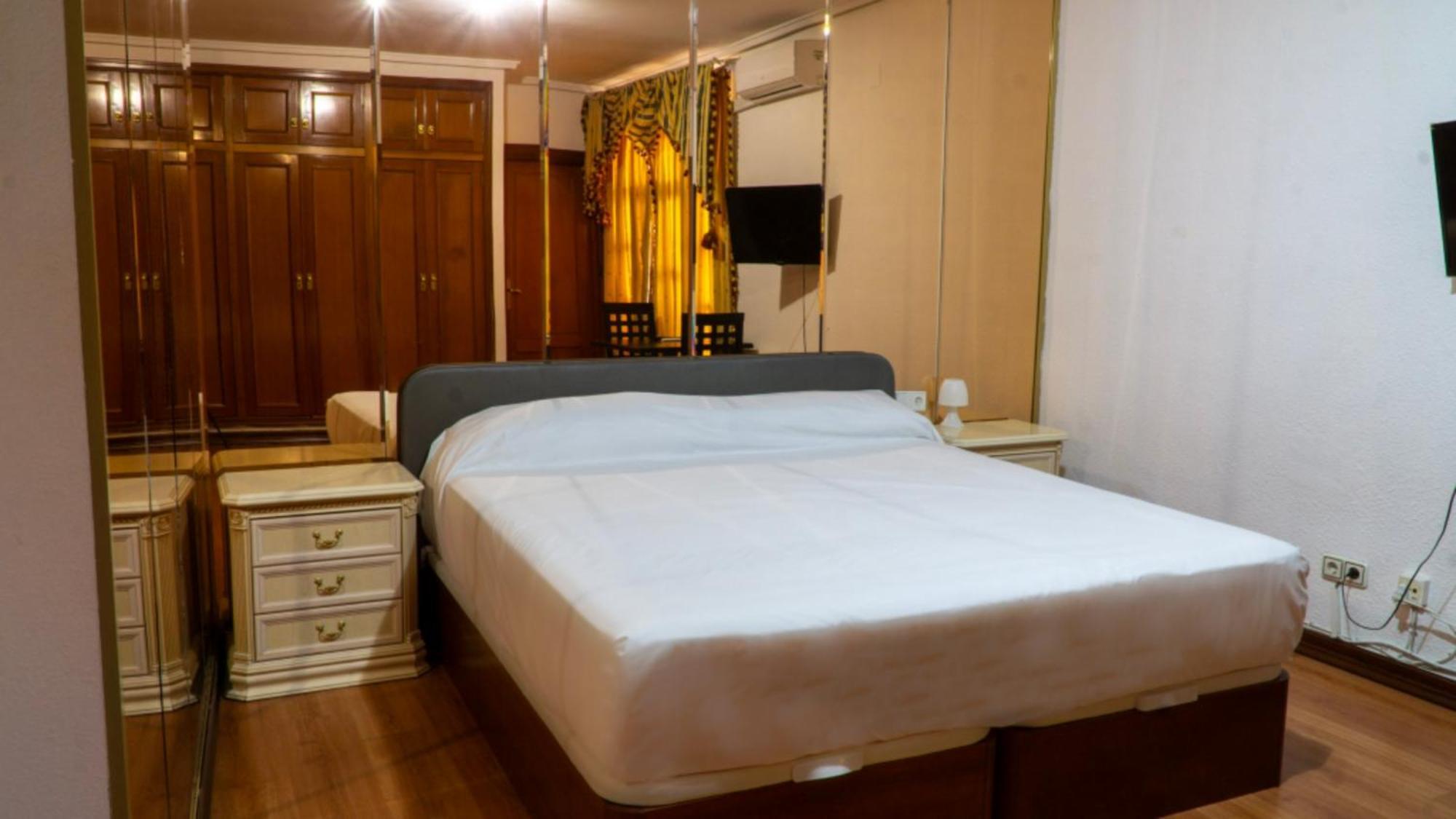 Hotel Sundos Feria Valencie Exteriér fotografie