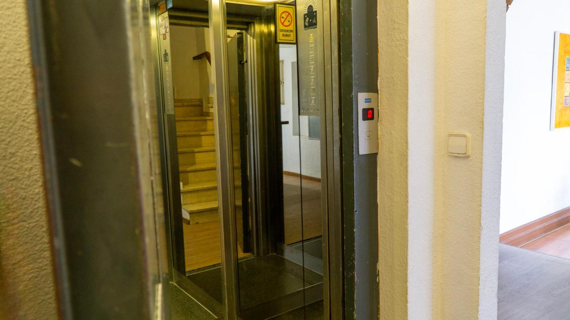 Hotel Sundos Feria Valencie Exteriér fotografie