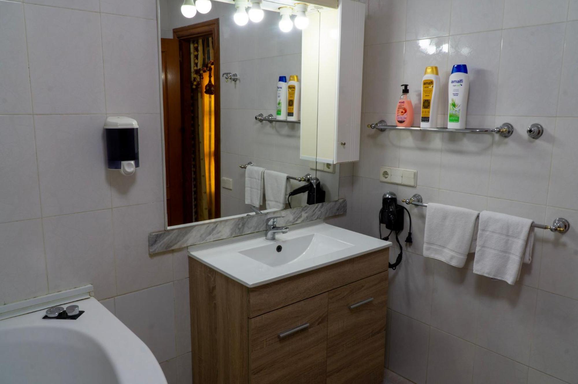 Hotel Sundos Feria Valencie Exteriér fotografie
